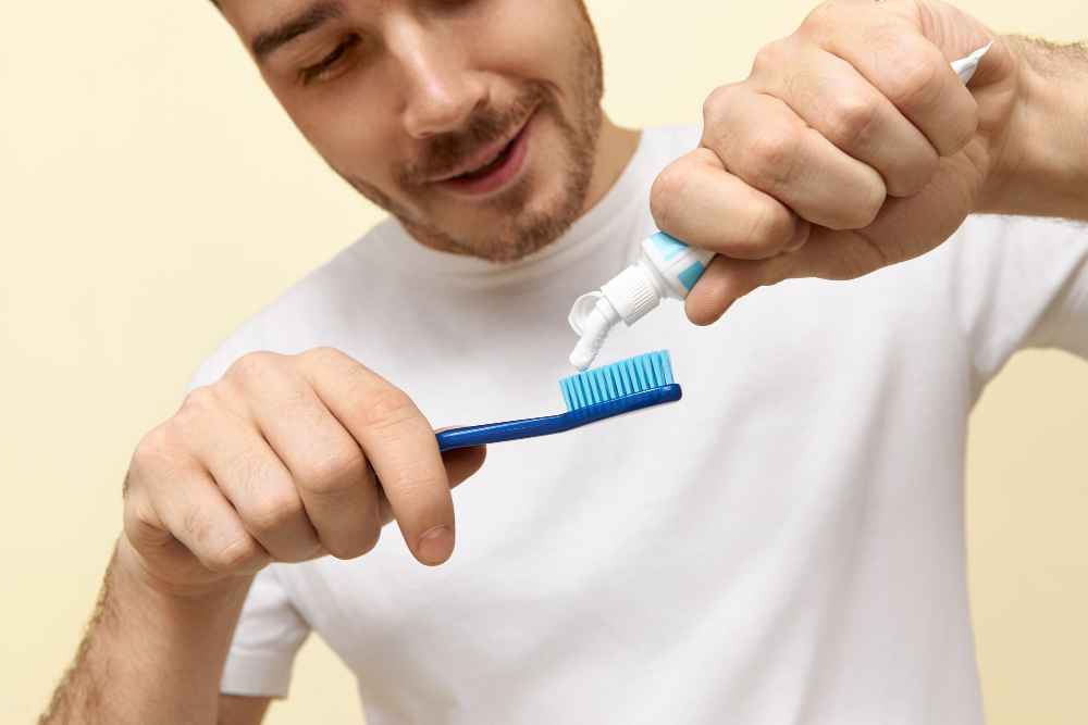 teeth-whitening-toothpaste