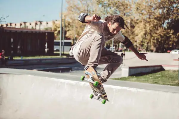 what-to-look-for-in-skateboard-clothing