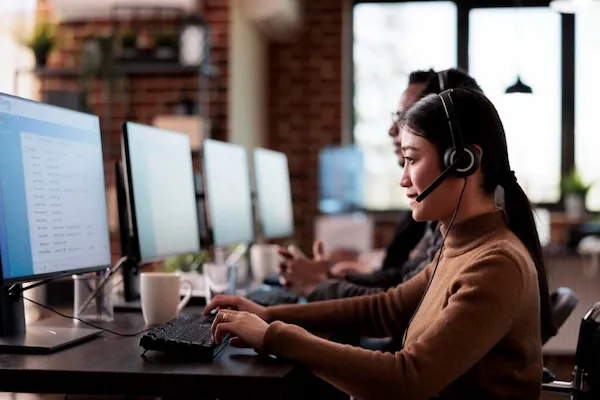 customer-service-availability-and-responsiveness