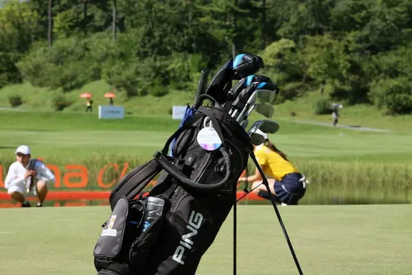 why-cleaning-your-golf-bag-matters