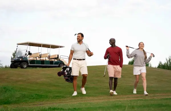 when-and-where-to-wear-golf-shoes
