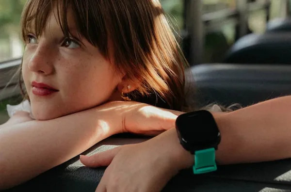 what-is-the-cosmo-jrtrack-5-smartwatch
